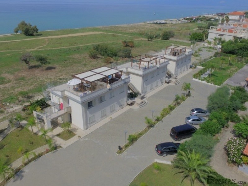 2 Bedrooms - Detached - Italy - For Sale