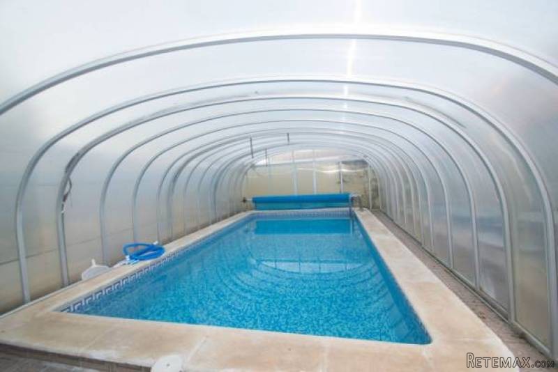 3 Bedroom 2 Bathroom Villa In..