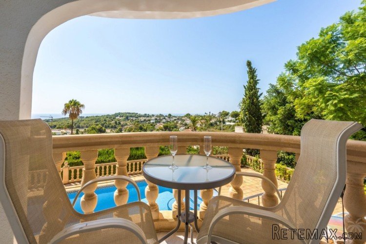 This Mediterranean style villa for sale in Moraira boasts.. - 4