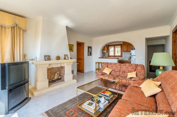This Mediterranean style villa for sale in Moraira boasts.. - 5