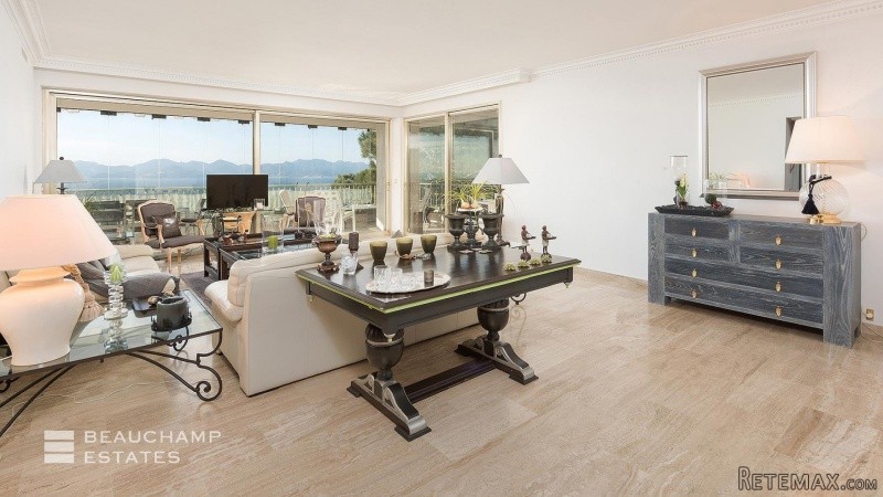 4-roomed apartment in a high-end..