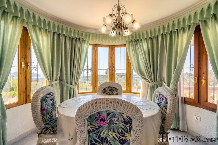 This Mediterranean style villa for sale in Moraira boasts.. - 8
