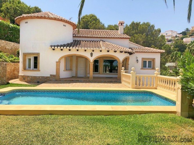 Beautiful 4 bedroom Villa in Javea for sale with sea views. - 2