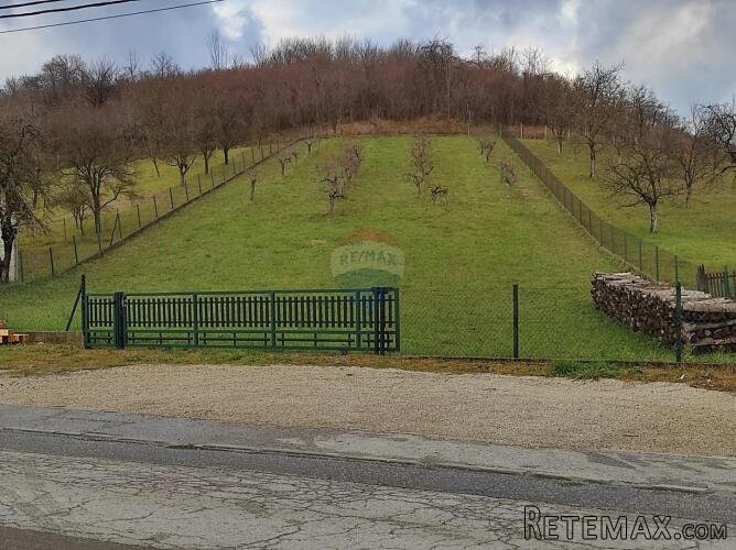 Samobor, Molvice, građevinsko zemljište 1712 m2 - 2