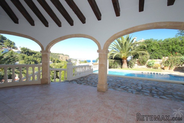Beautiful 4 bedroom Villa in Javea for sale with sea views. - 3