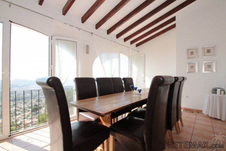 Enjoying stunning panoramic sea and coastline views from.. - 3