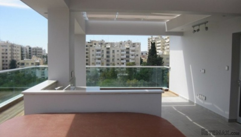 2 Bedroom Luxury Apt For Sale Near The..