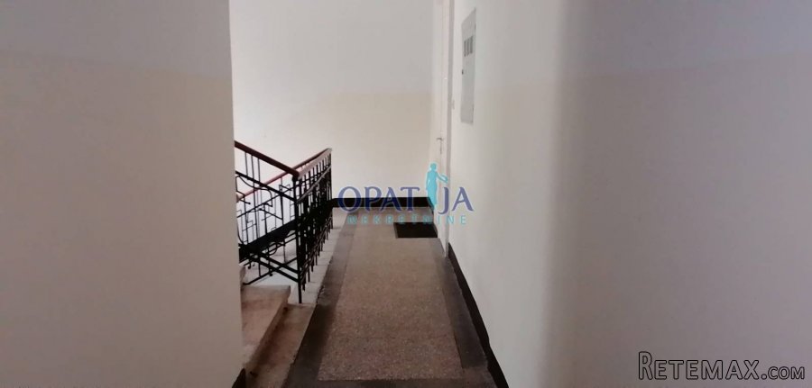 Opatija centar - poslovni prostor u strogom centru, ne..