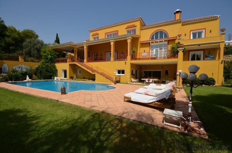 Villa for sale El Paraiso (Estepona..