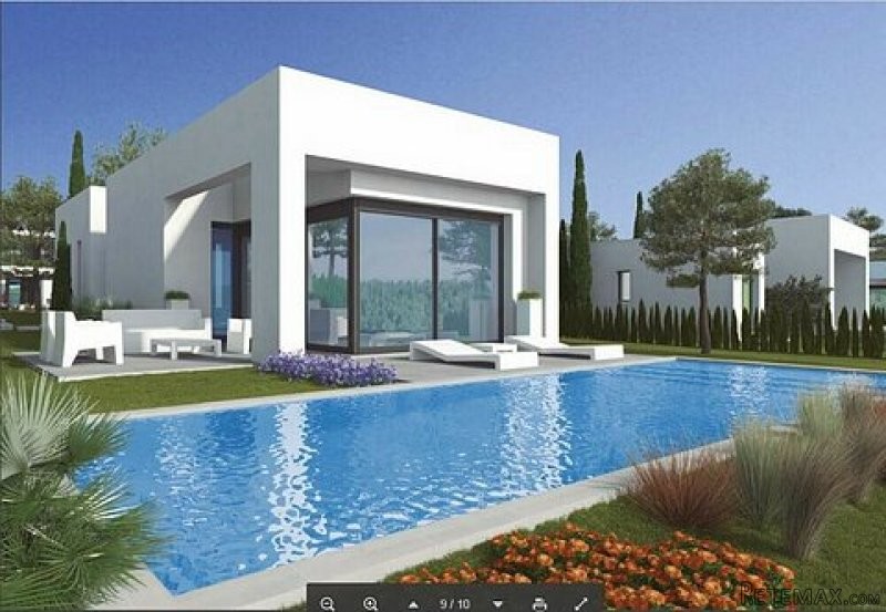 * 3 BED LUXURY VILLA ON 700M2 PRIVATE..