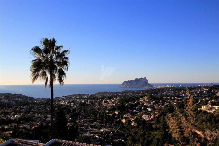 Villa for sale in Moraira, panoramic sea views. This lovely.. - 2