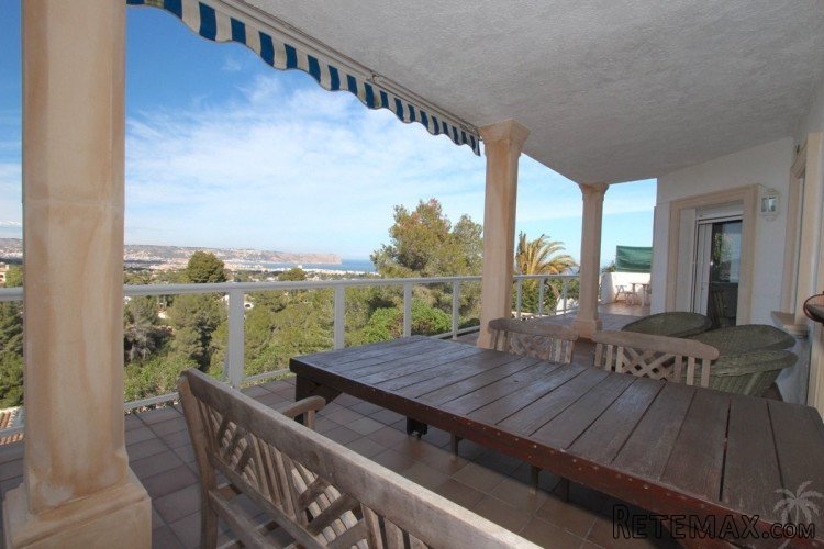 House for sale with excellent open views to the sea and the.. - 3