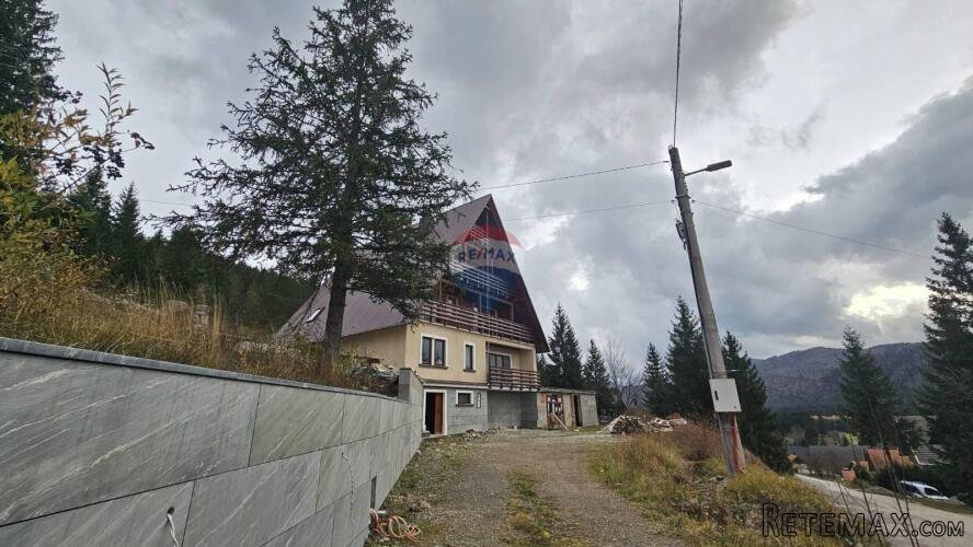 Kuća - Ravna Gora - 180 m2
