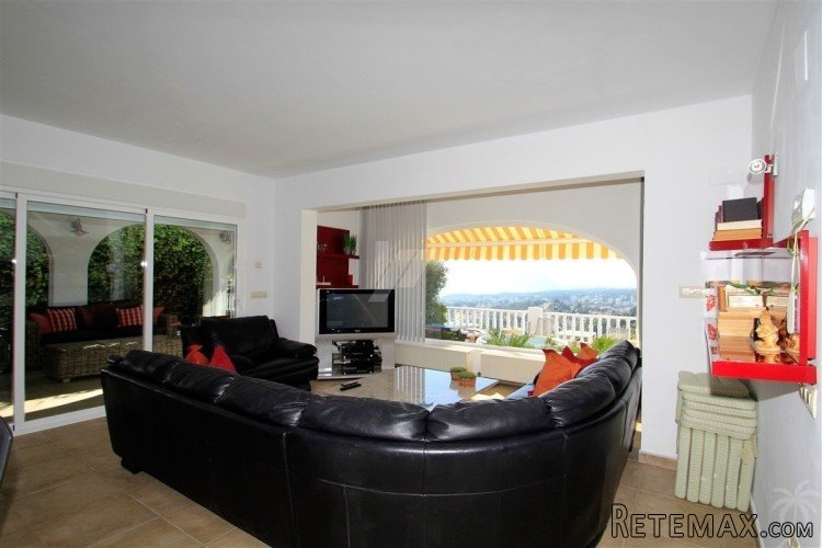 Villa for sale in Moraira, panoramic sea views. This lovely.. - 7
