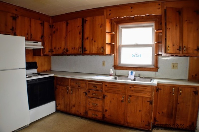 38 Chestnut Street Bristol, CT, 06010.. - 2