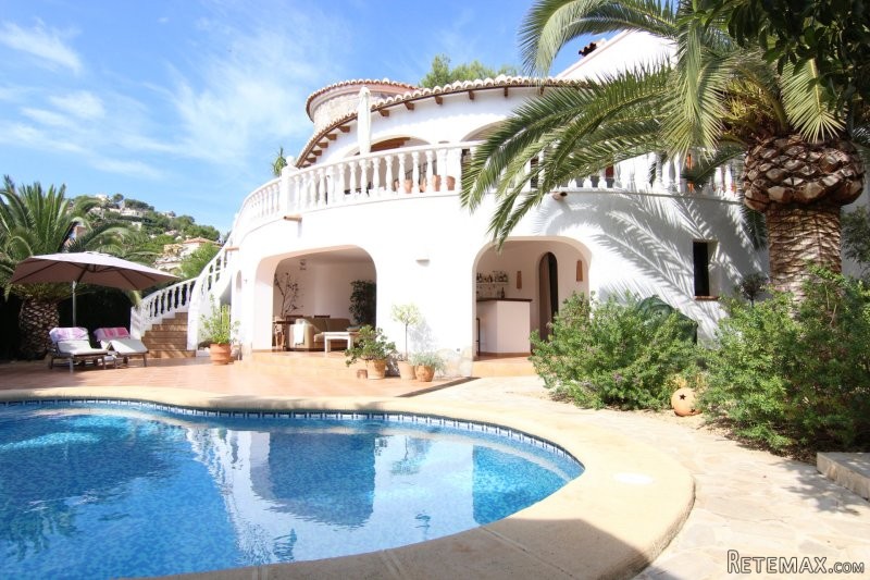 Beautiful 3 bedroom villa in El Portet