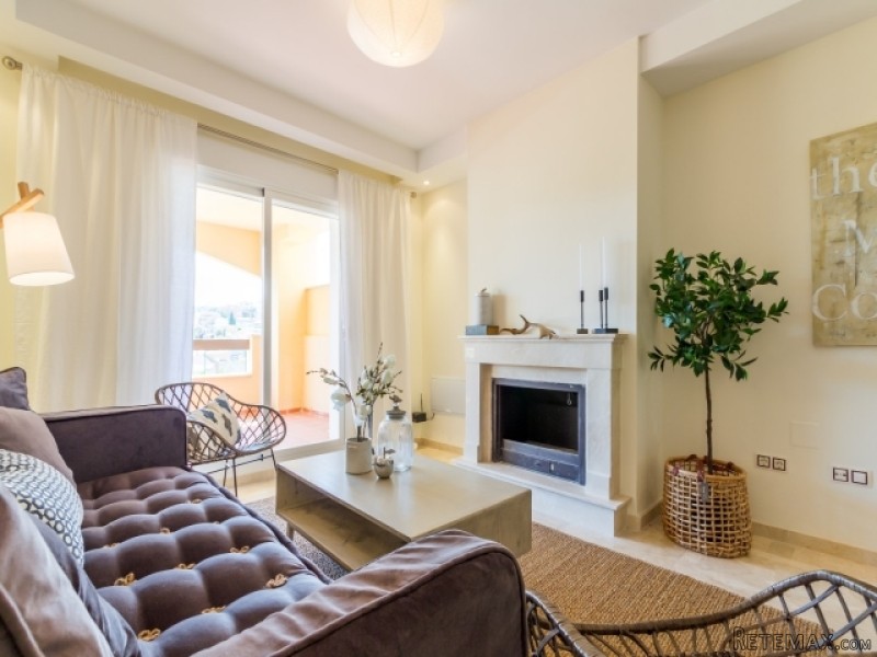2 Bedroom Apartment For Sale Situated.. - 2
