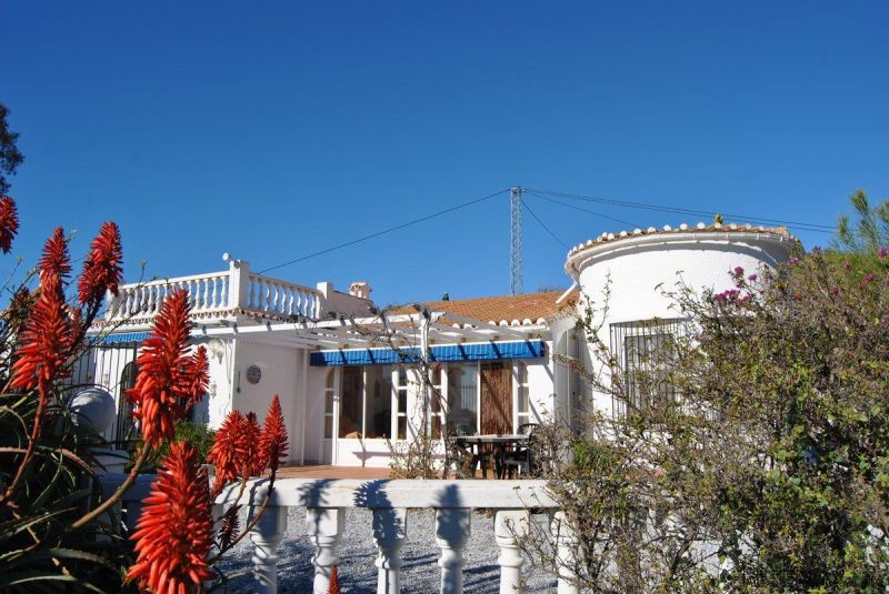 Villa for Sale in Competa, Competa..