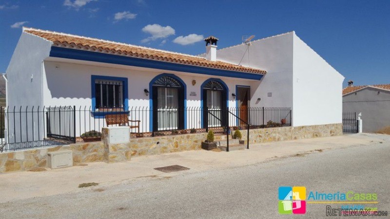 Villa For Sale In Chirivel