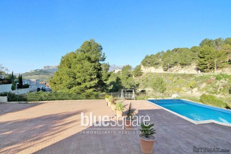 3-Bedroom villa on one level with pool