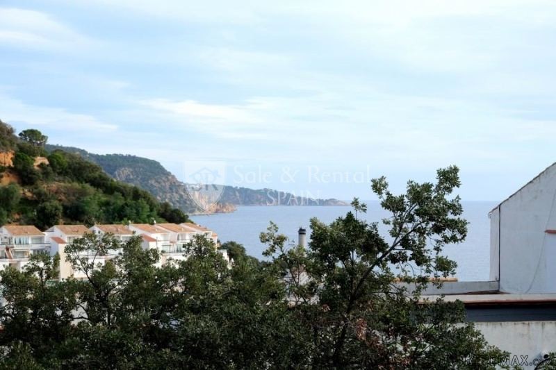 Beautiful Apartment With Sea And..