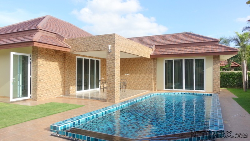 Brand new 3 bedroom pool villa in small..