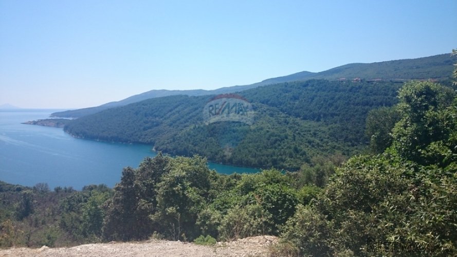 Poljoprivredno zemljište pogodno za uzgoj maslina
