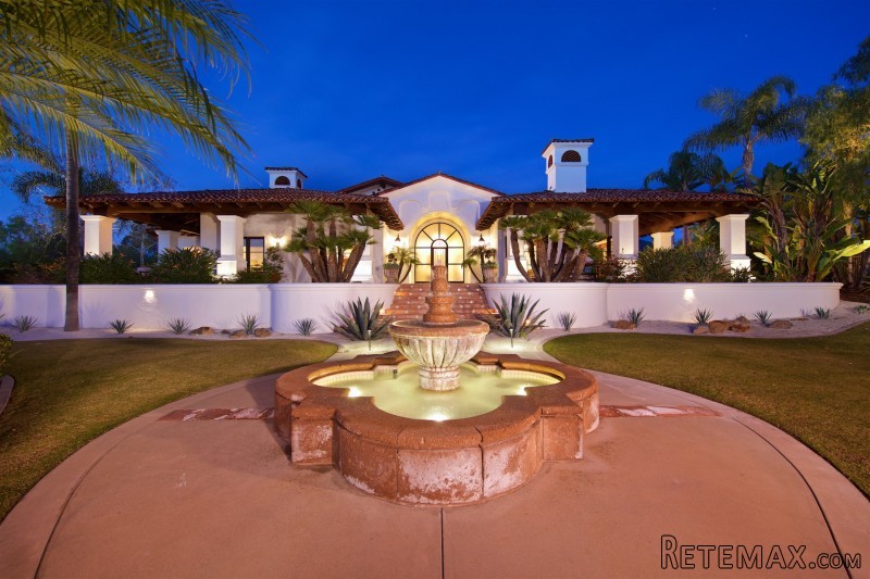 7152 Rancho La Cima