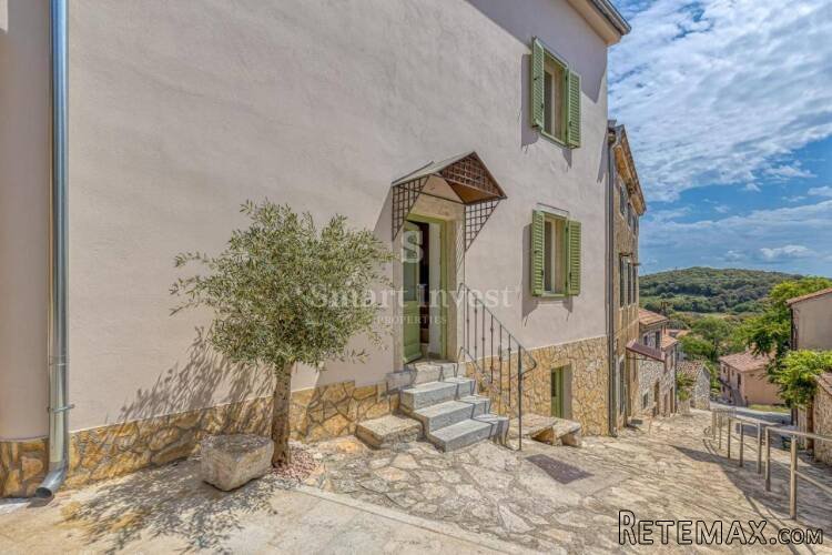ISTRA, VRSAR, PREKRASNA APARTMANSKA KUĆA BLIZU MORA!