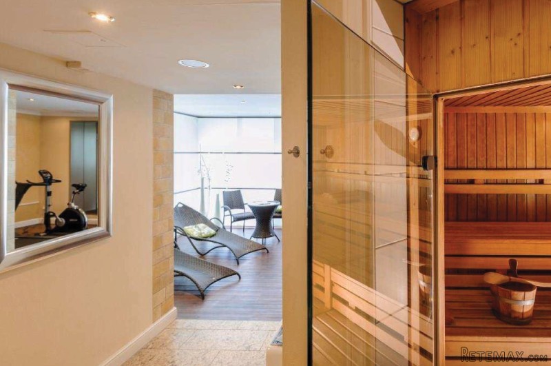 Operator free hotel for sale, close to..