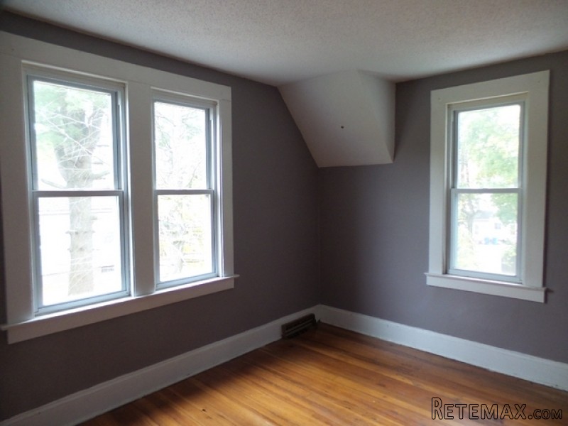 46 Norman St Manchester, CT, 06040.. - 2