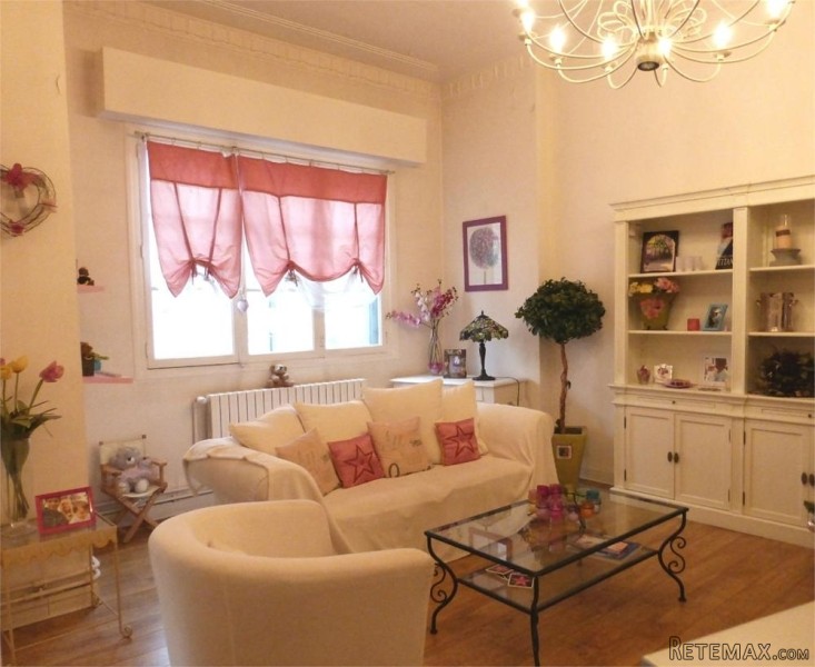 For Sale Charming 2 Bed Appartment..