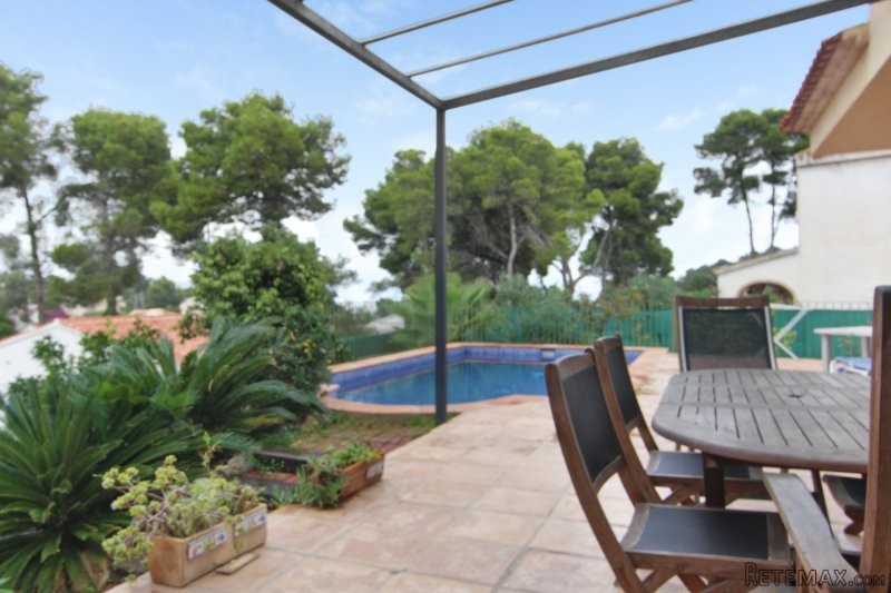 Large villa with sea views