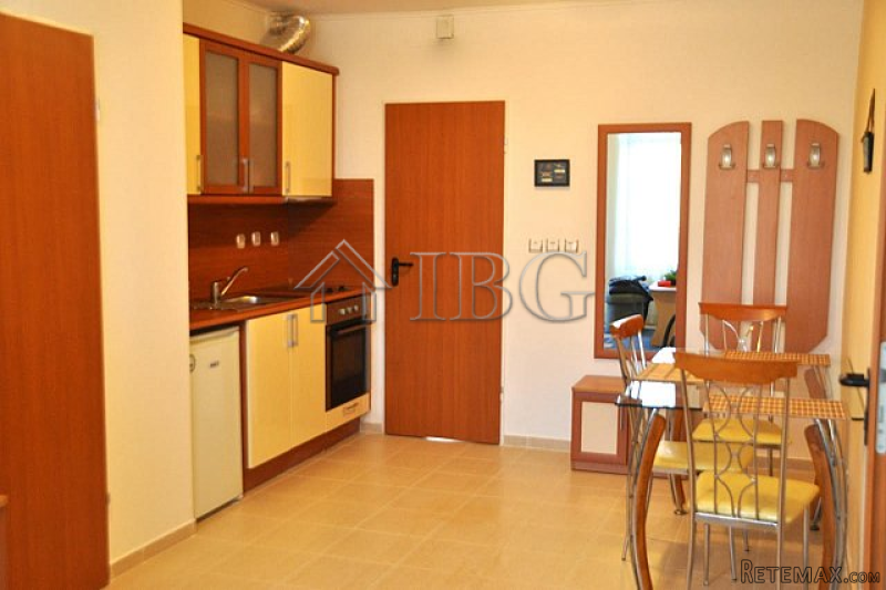 Furnished 2-bedroom apartment near.. - 2