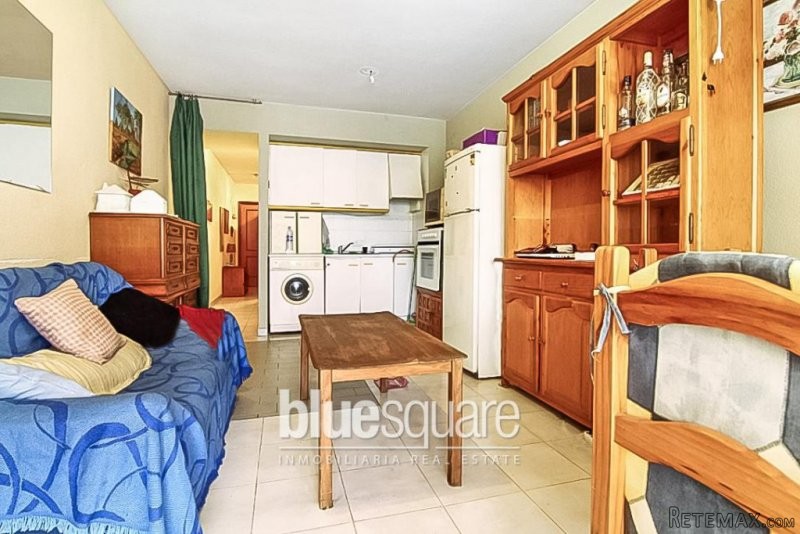 1-Bedroom apartment close to the beach..