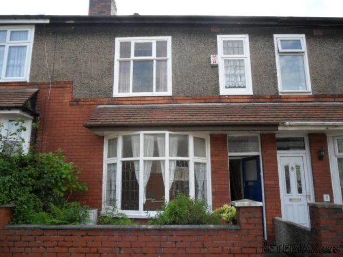5 Clunton Avenue, Bolton for sale