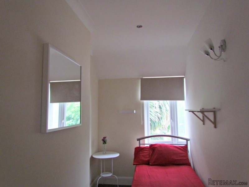 Single with single bed near Chiswick..