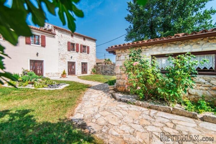 Istra, istarska kamena kuća u mirnom okruženju