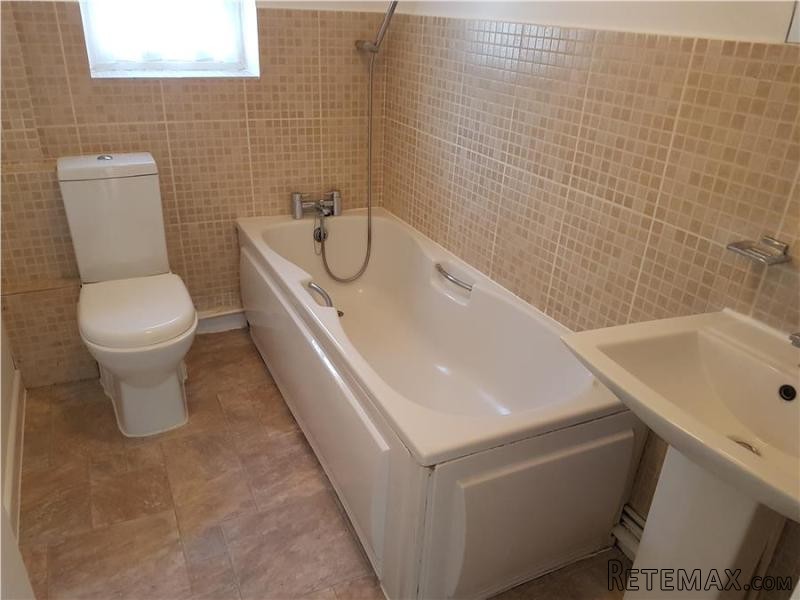 2 Bedrooms - Bungalow - Hampshire - For.. - 2