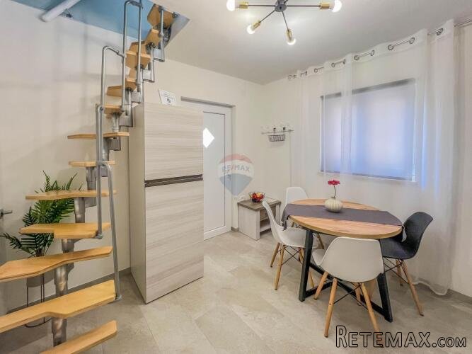 Novigrad, okolica, mali simpatičan stan od 30 m2