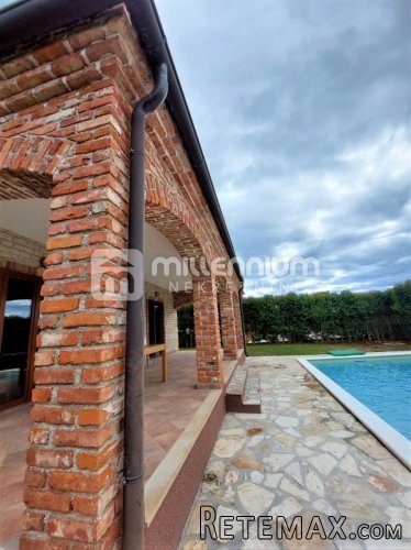 Istra, Vodnjan, samostojeća kamena vila, 142.75m2, bazen - 7