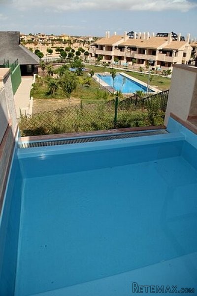 3 BED DUPLEX WITH PRIVATE INFINITY POOL
