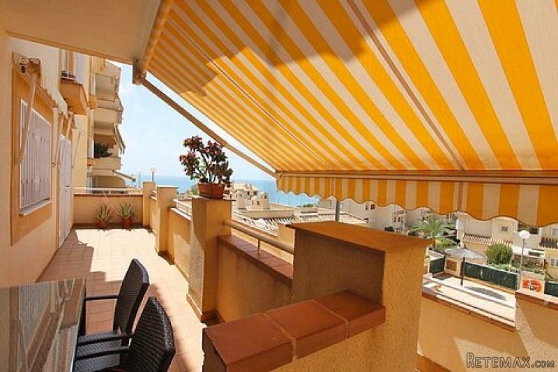 3 Bed Apartment with Pool and Sea Views
