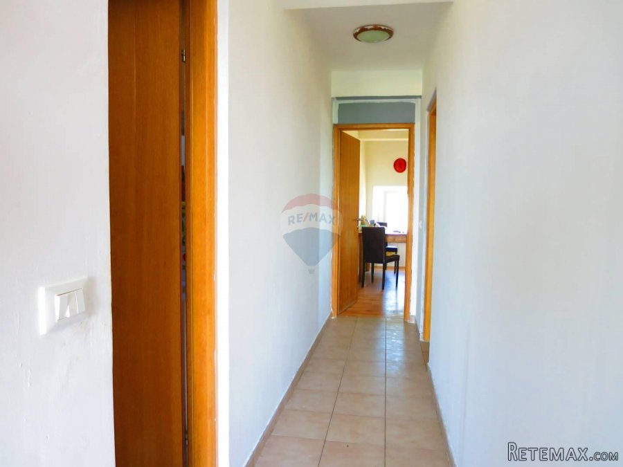 TAR - kuća sa 4 apartmana na prodaju - 9