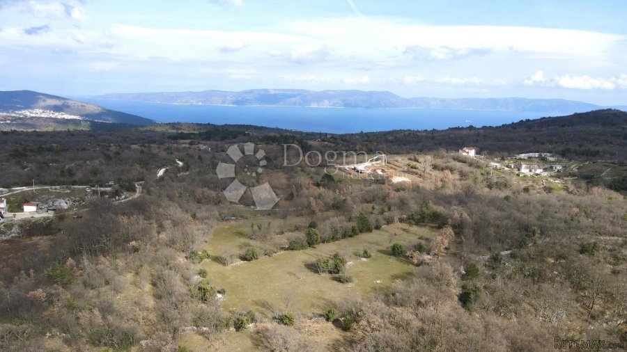 POLJOPRIVREDNO ZEMLJIŠTE BLIZU GRAĐEVINSKE ZONE I MORA - 2