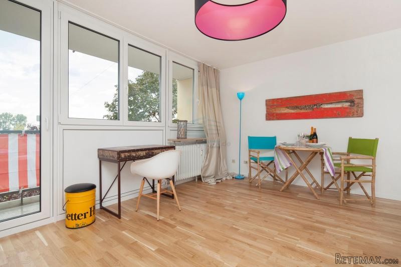 Sehr schones mobliertes 1-Zimmer.. - 2
