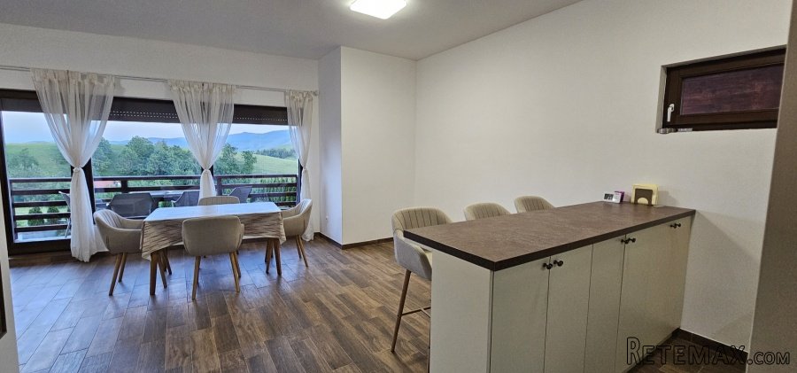 ELITNA LOKACIJA LUX TROSOBAN STAN NA PRODAJU ZLATIBOR - 6