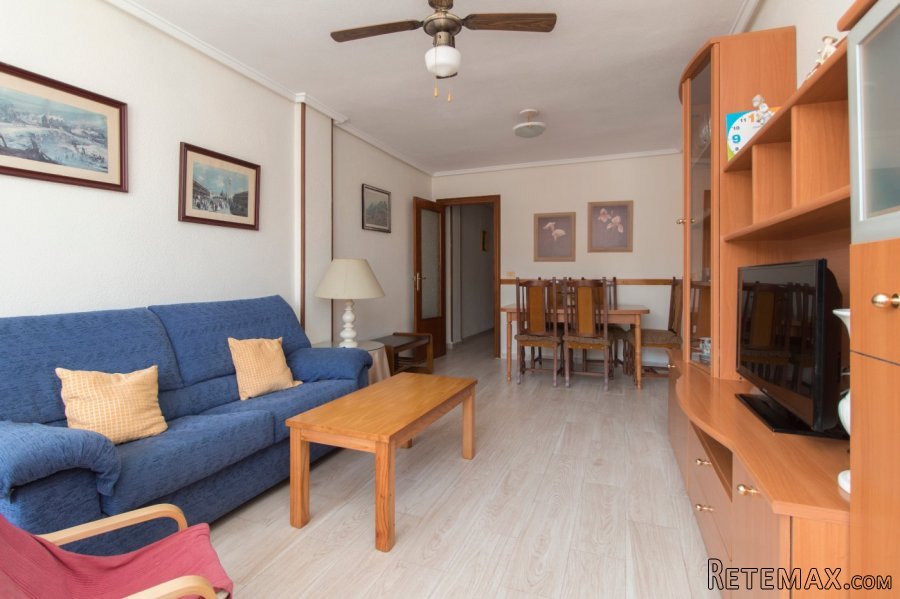 Bonito apartamento en la playa de Acequion. TorreviejaLa..