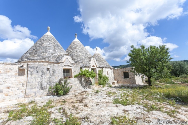 V000241, Renovated Trulli For Sale In..