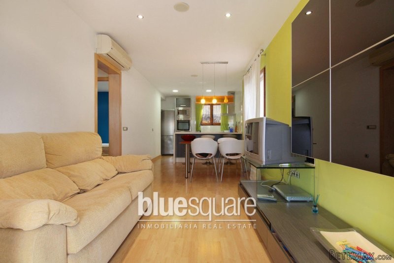 Cozy apartment close to the amenities - 2